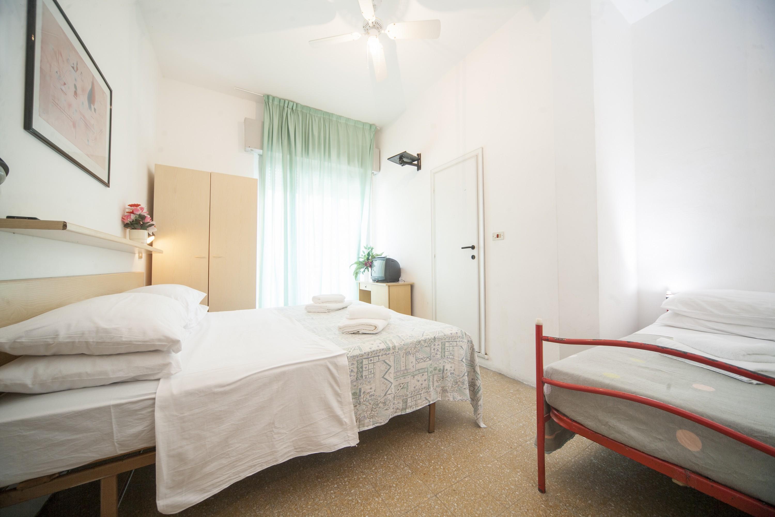Hotel Sanremo Римини Екстериор снимка