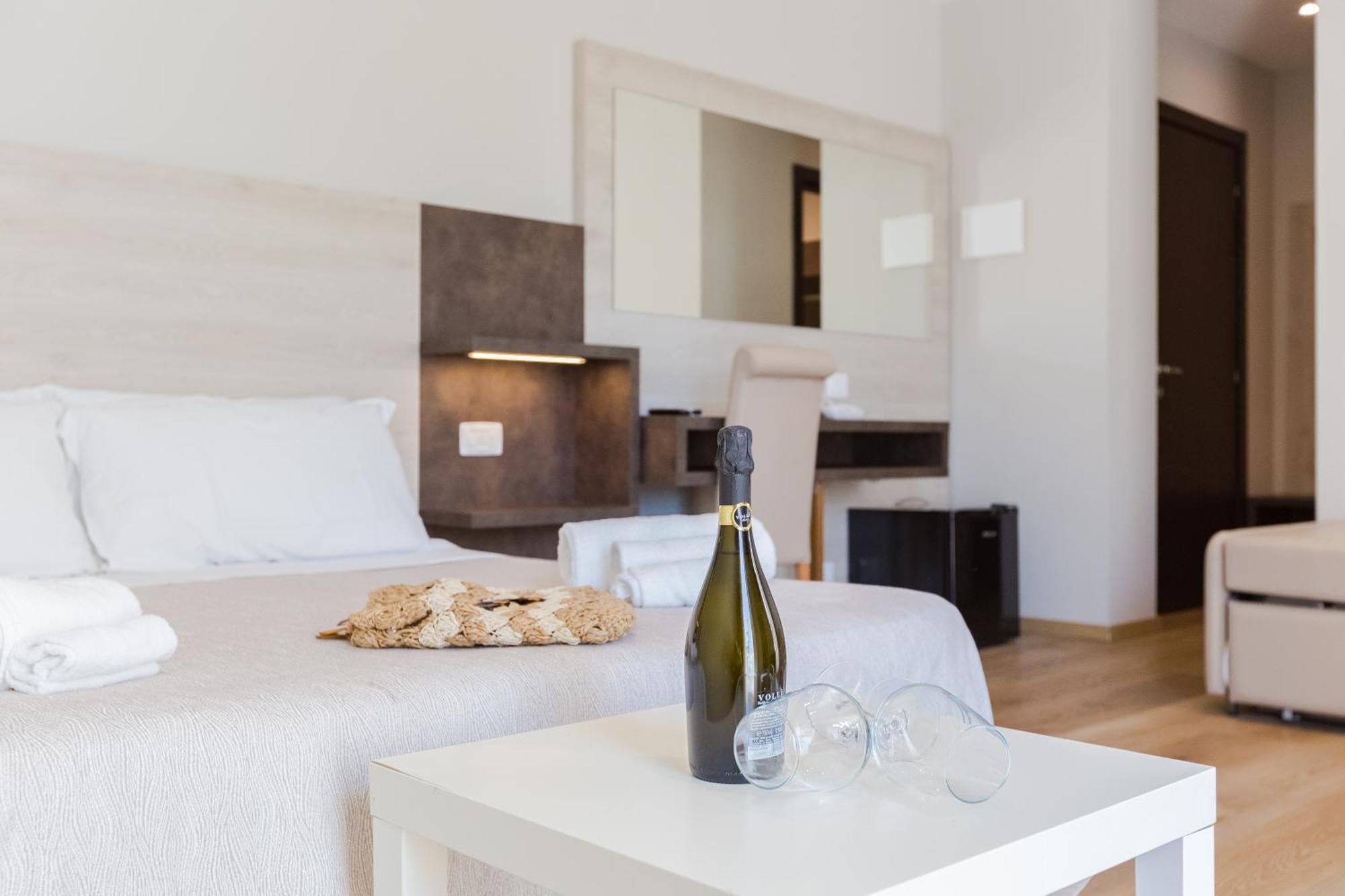 Hotel Sanremo Римини Екстериор снимка